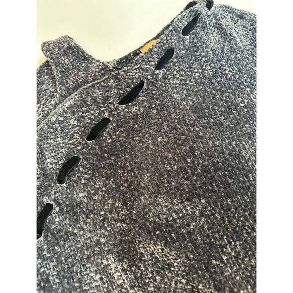 POL Women's Small Asymmetrical Large Chunky Knit Sweater Velvet Blue Gray - Picture 11 of 12